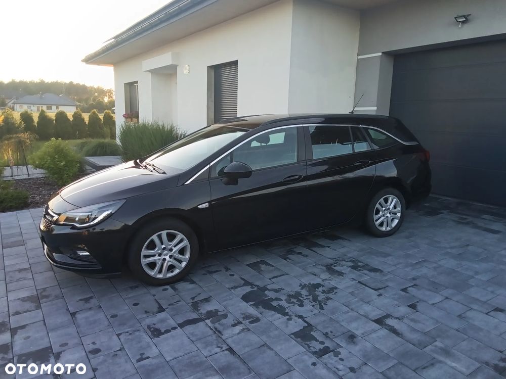Opel Astra 1.4 T Enjoy - 2