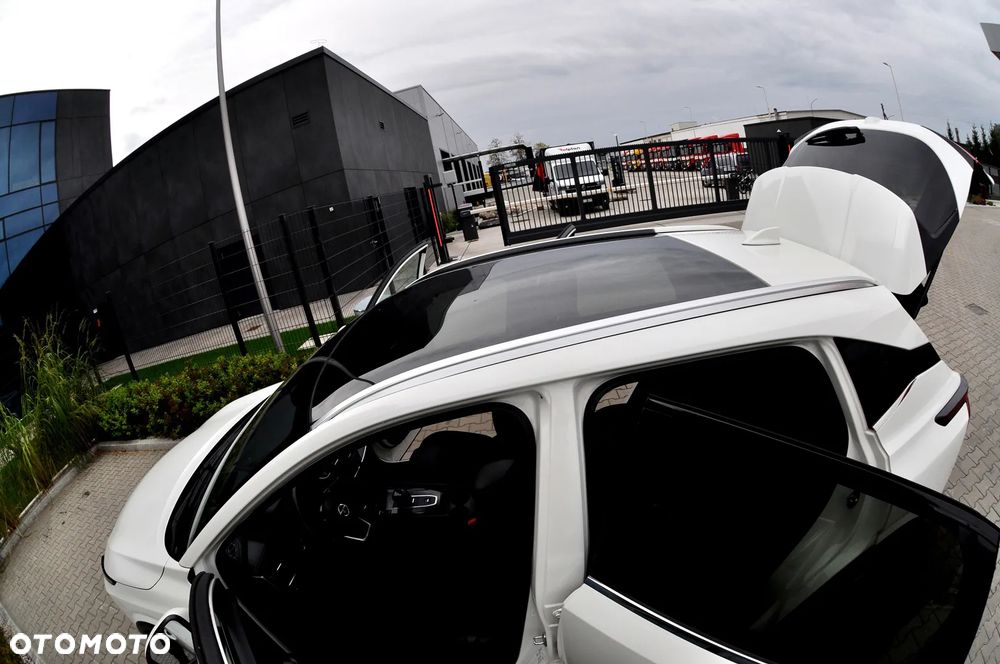 Nissan Qashqai 1.3 DIG-T MHEV Xtronic Tekna - 24