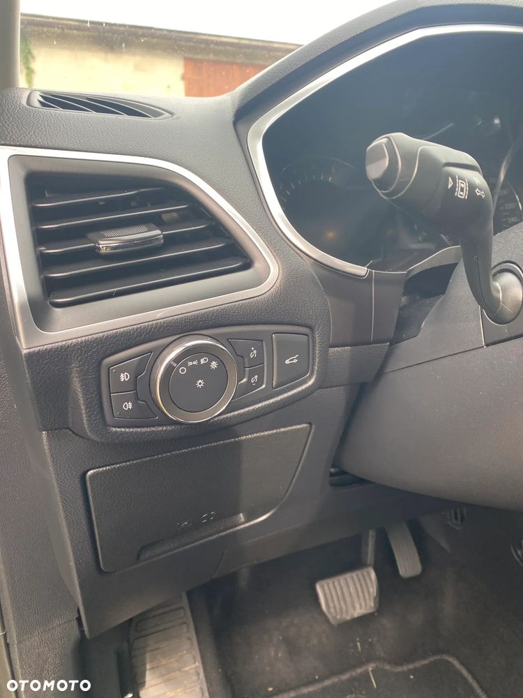 Ford S-Max 2.0 TDCi Titanium PowerShift - 19