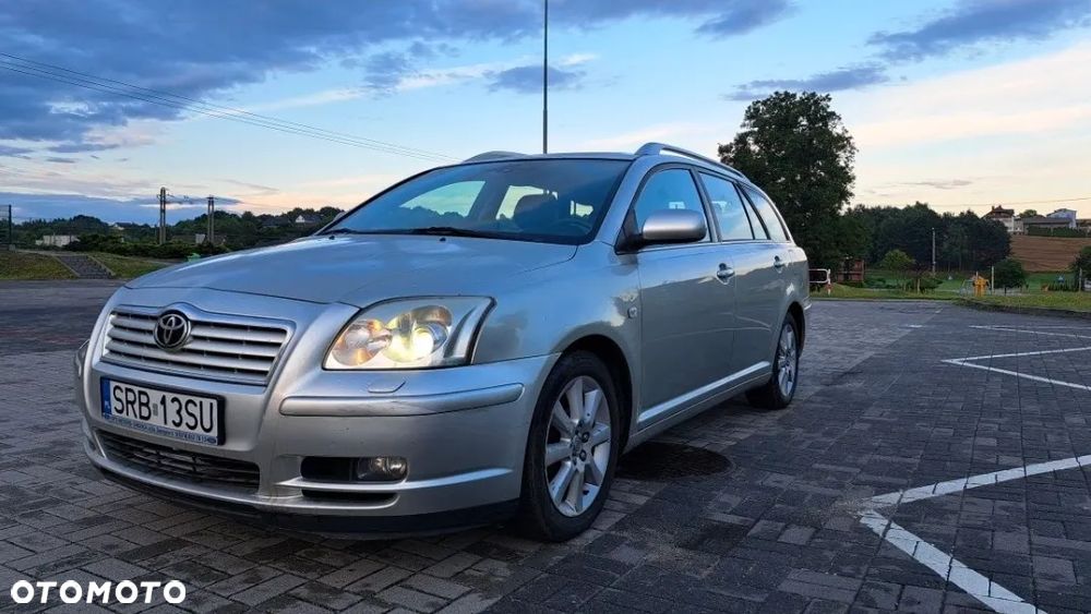 Toyota Avensis 2.0 D-4D - 1