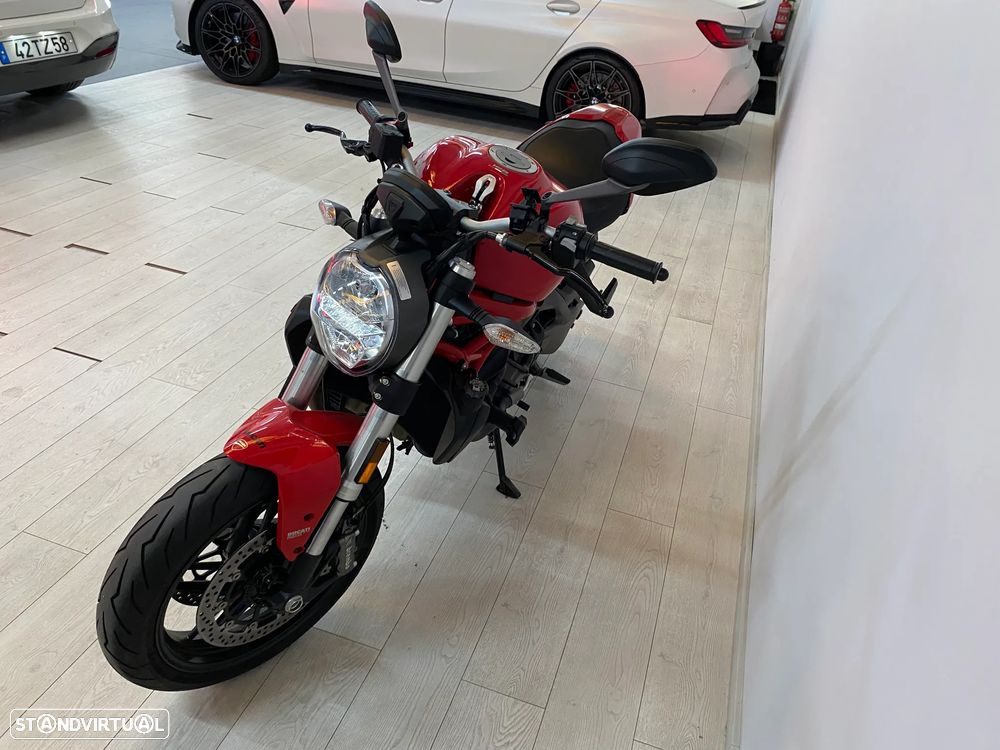 Ducati Monster 821 - 9