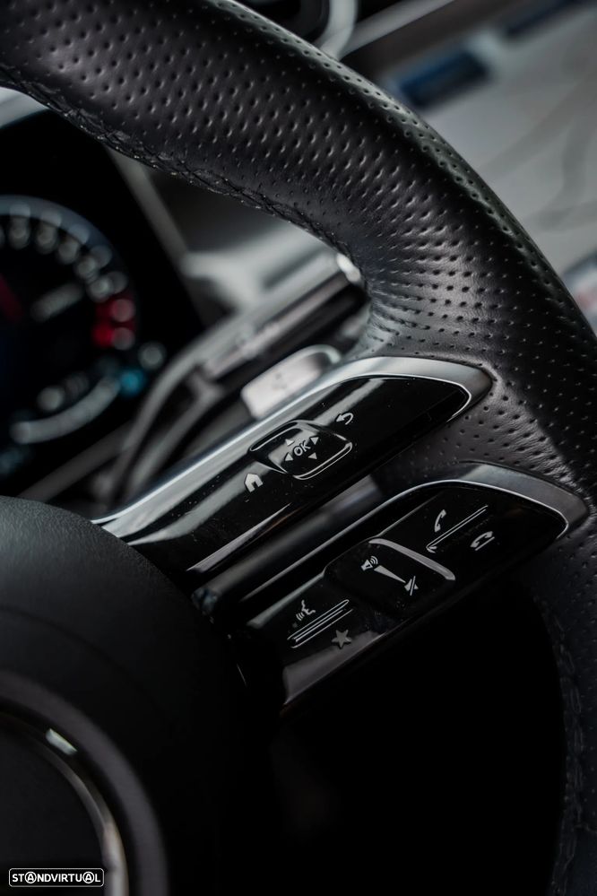 Mercedes-Benz GLC 300 e 4Matic 9G-TRONIC AMG Line Advanced - 34