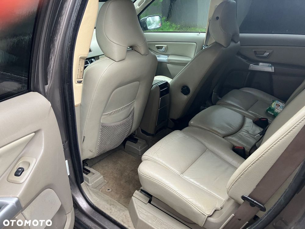 Volvo XC 90 - 6