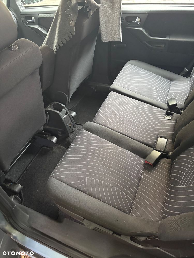 Opel Meriva - 10