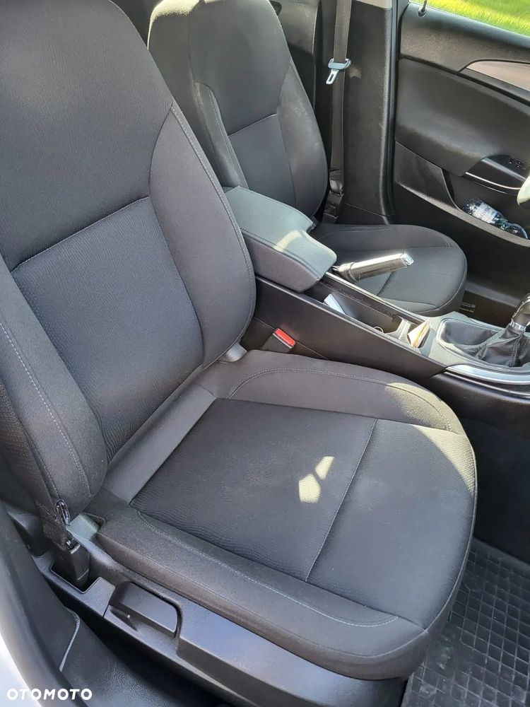 Opel Insignia 2.0 CDTI - 7