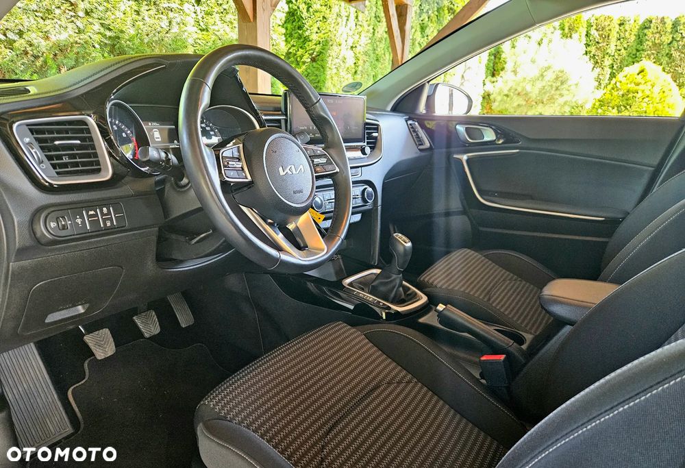 Kia Ceed - 6