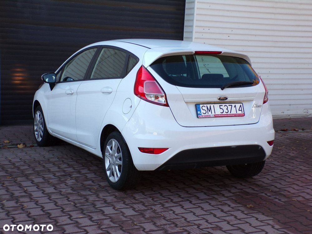 Ford Fiesta - 9