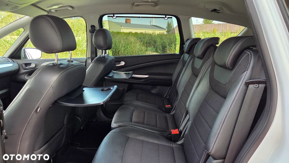 Ford S-Max 2.0 TDCi DPF Titanium - 18
