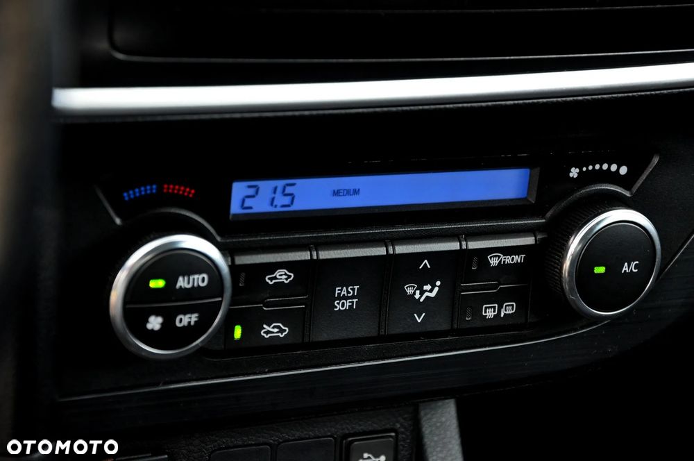 Toyota Auris 1.4 D-4D Premium Comfort - 29