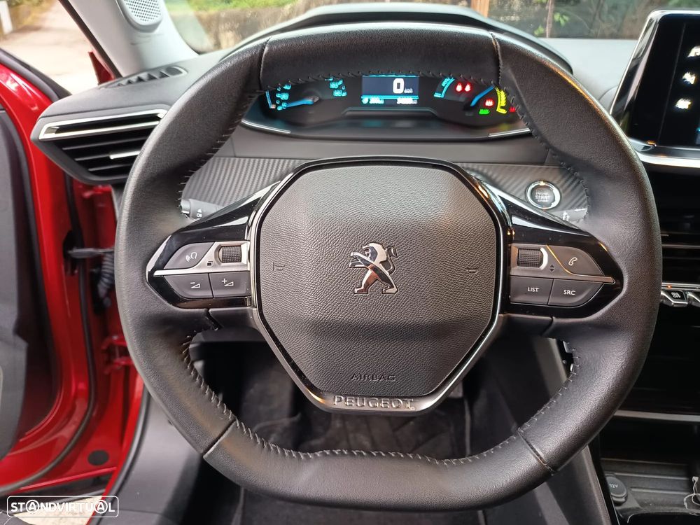 Peugeot e-2008 50 kWh Active Pack - 11