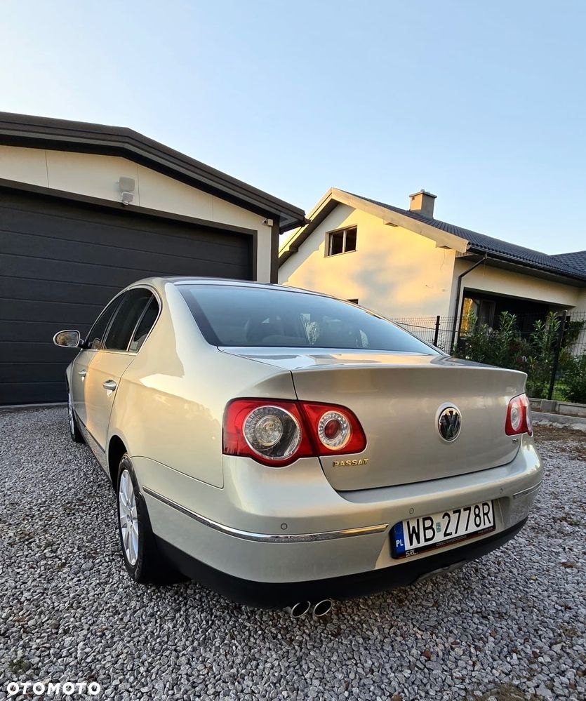 Volkswagen Passat 1.8 TSI Comfortline - 7