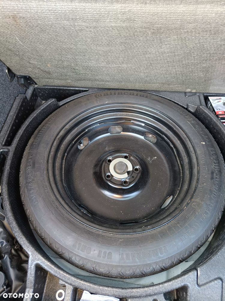 Volkswagen Tiguan - 37
