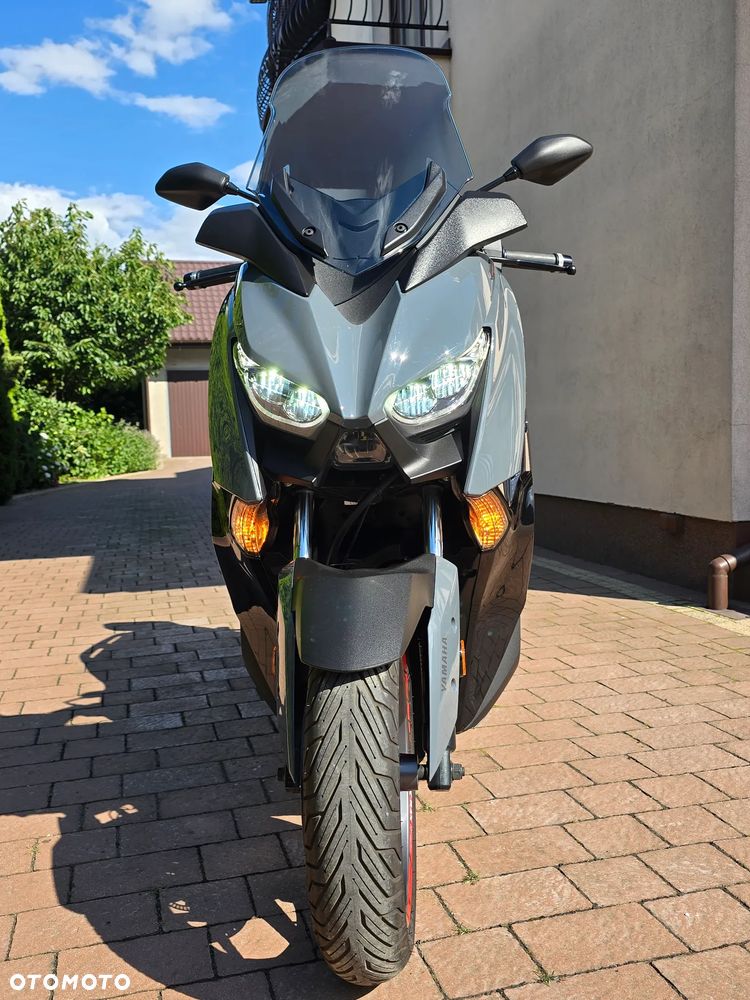 Yamaha X-max - 6