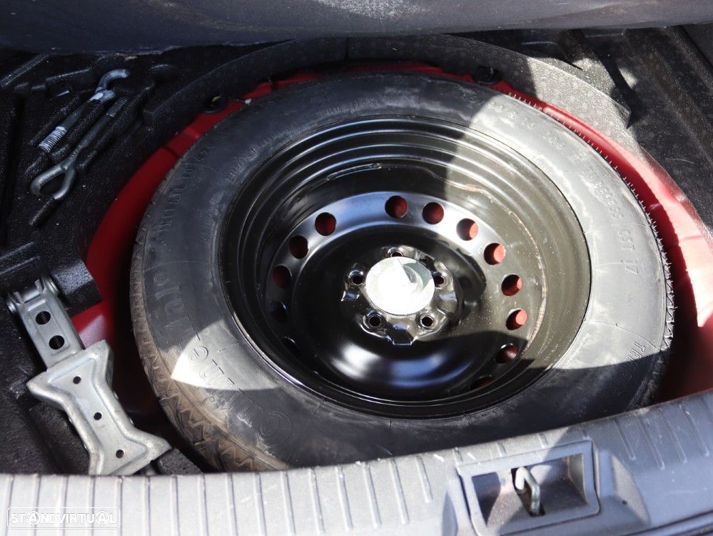 Nissan Qashqai 1.5 dCi Tekna Premium Pele Preta 18 - 14