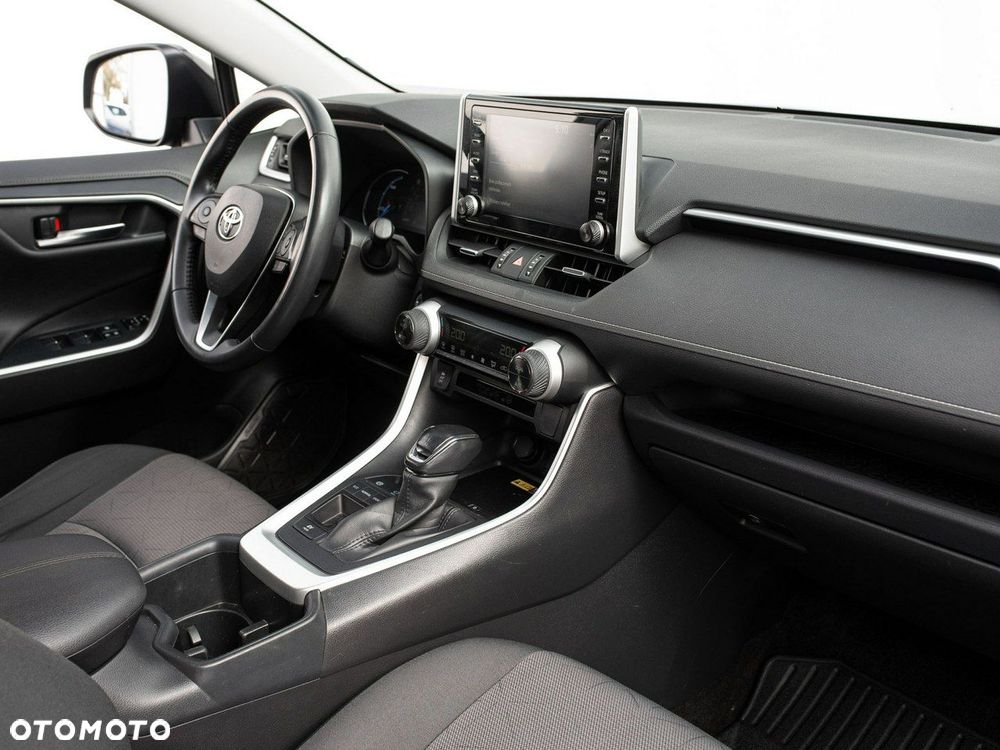 Toyota RAV4 - 28