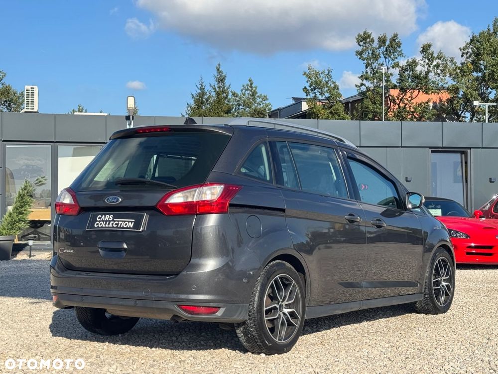 Ford Grand C-MAX - 5