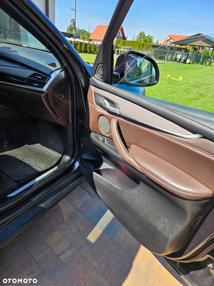 BMW X5 - 25
