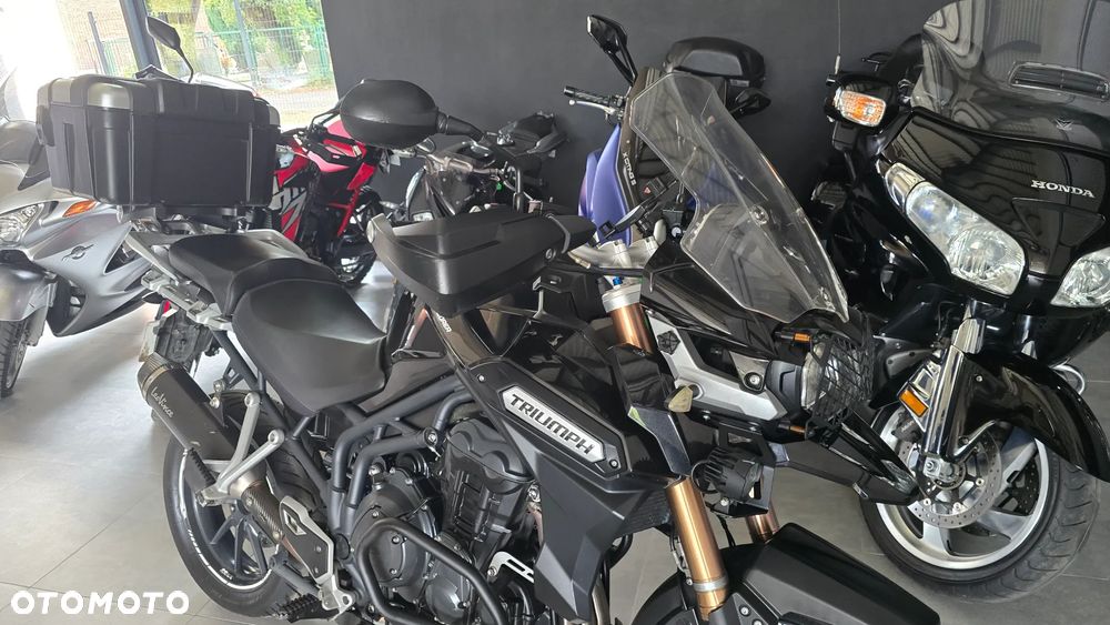 Triumph Tiger - 25