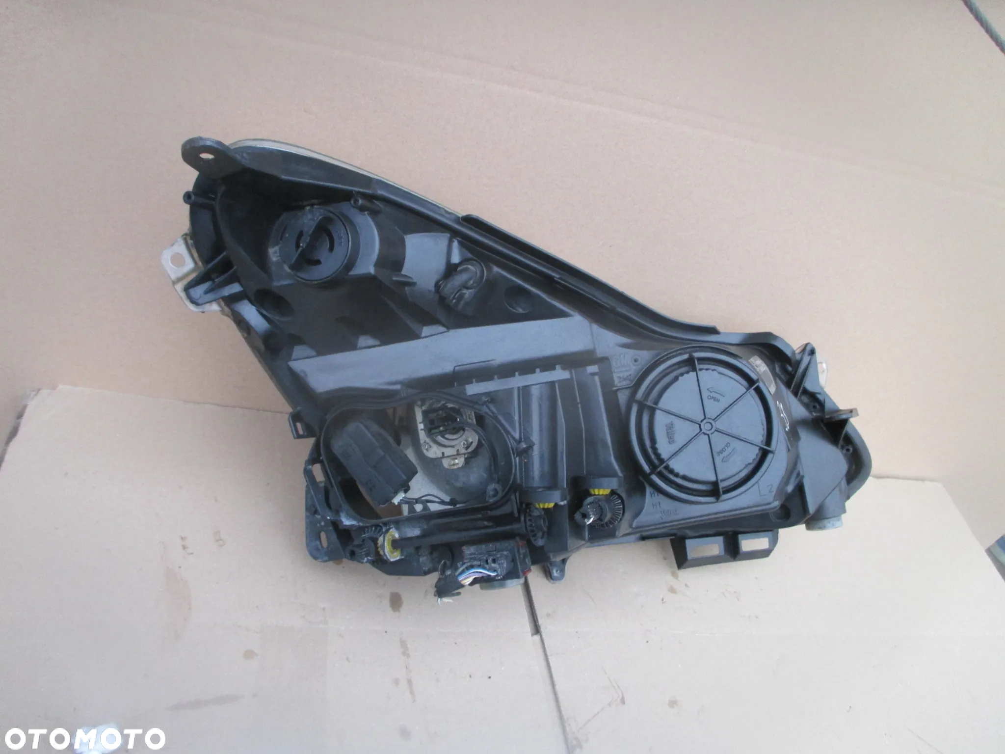 Lampa lewa Opel Corsa D Valeo Europa oryginał - 5
