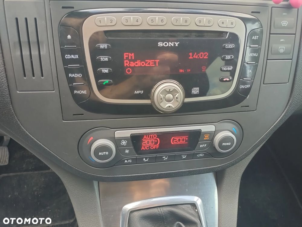 Ford C-MAX 1.8 Titanium - 12
