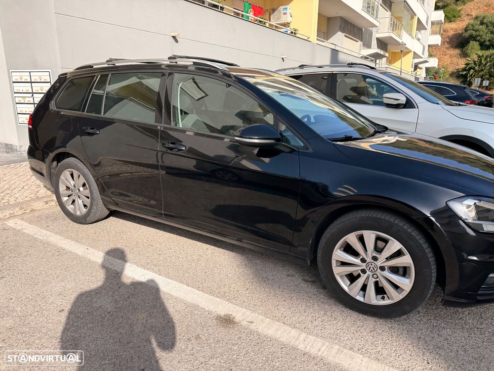 VW Golf Variant 1.6 TDi Confortline DSG - 4