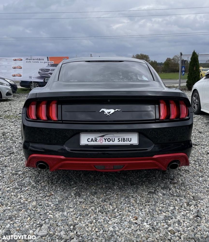 Ford Mustang 2.3 Eco Boost Aut. - 6