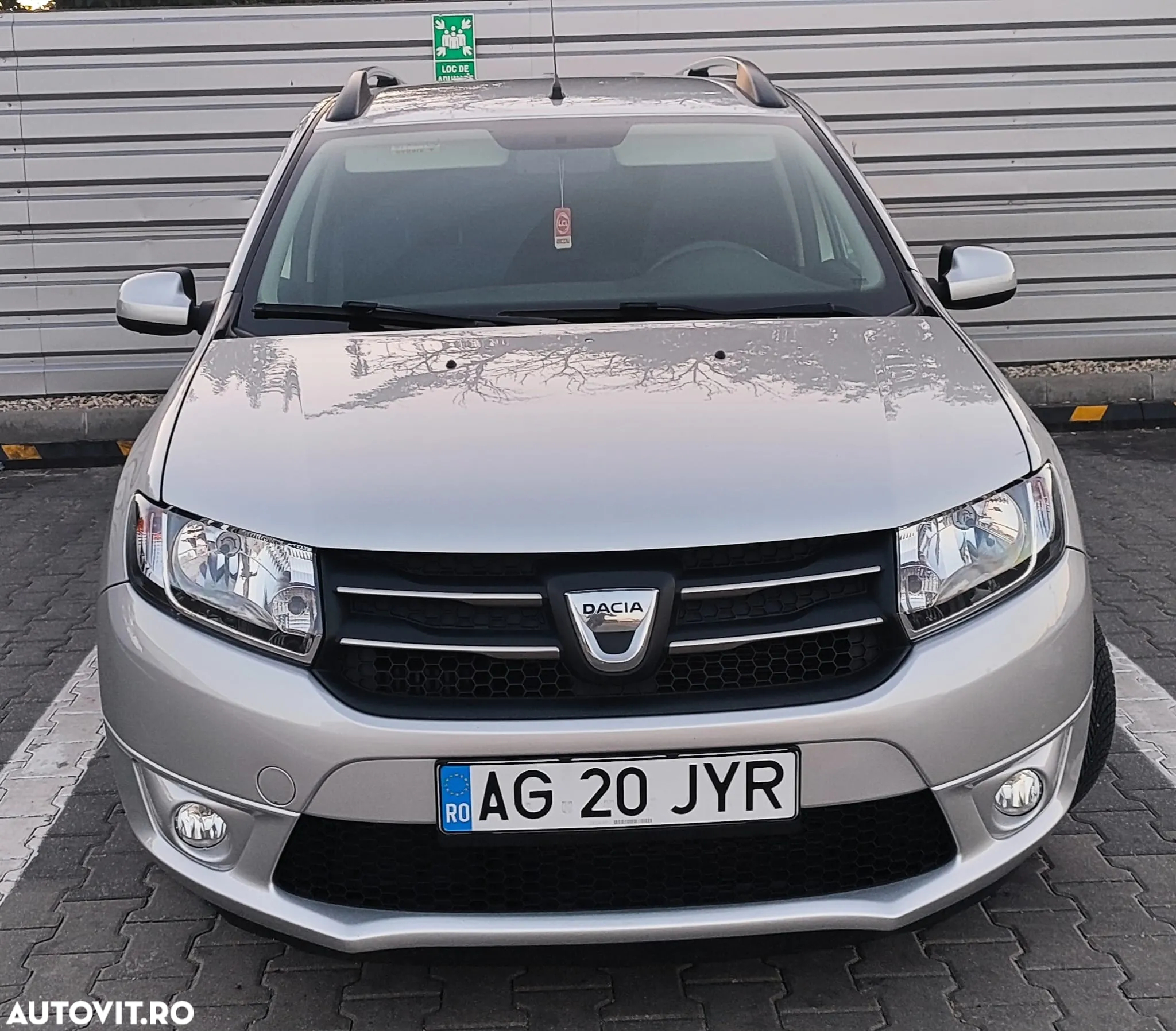 Dacia Logan 0.9 TCe Prestige - 2