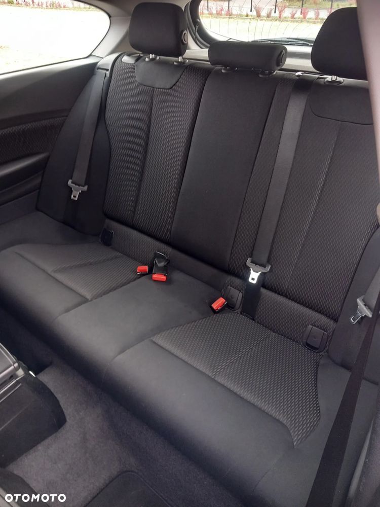 BMW Seria 1 116i - 6