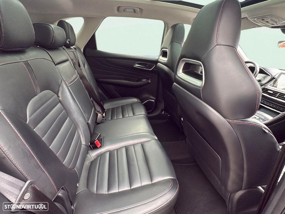 MG EHS 1.5 T-GDI Plug-in Hybrid Luxury - 18