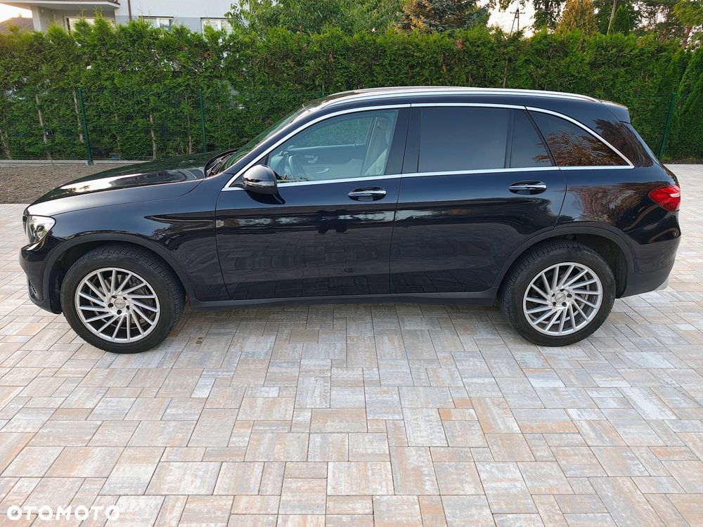Mercedes-Benz GLC - 4