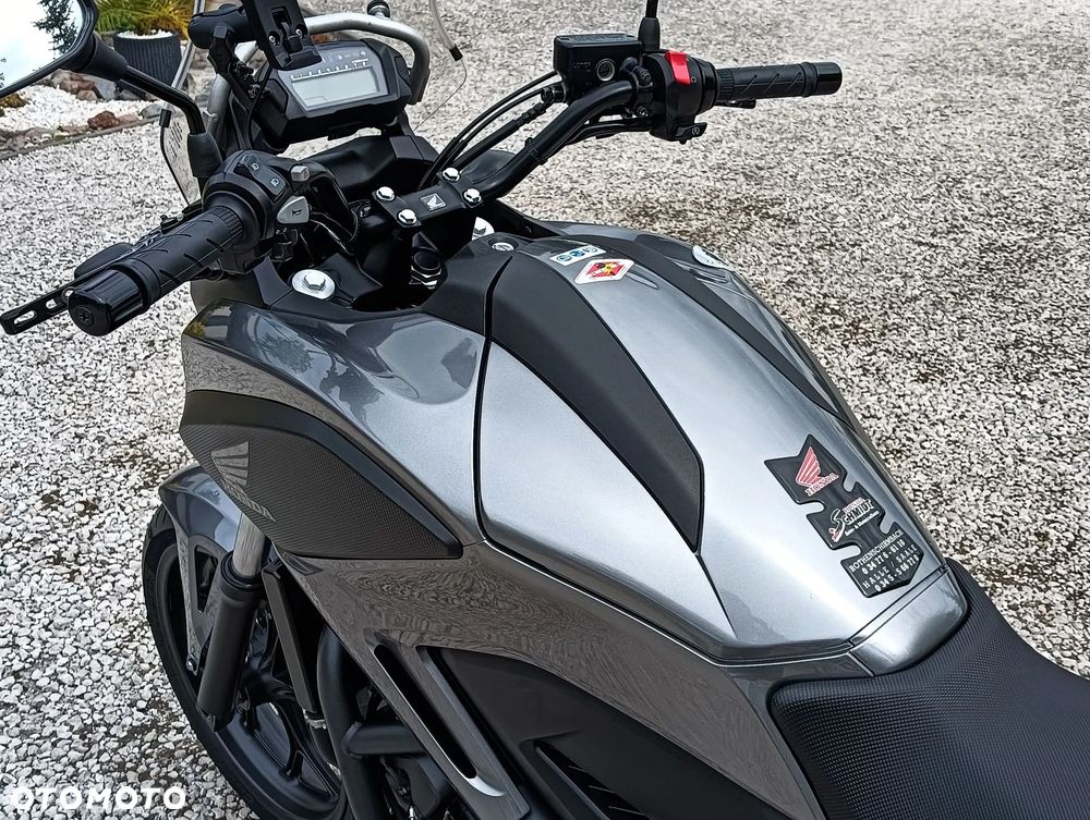 Honda NC - 10