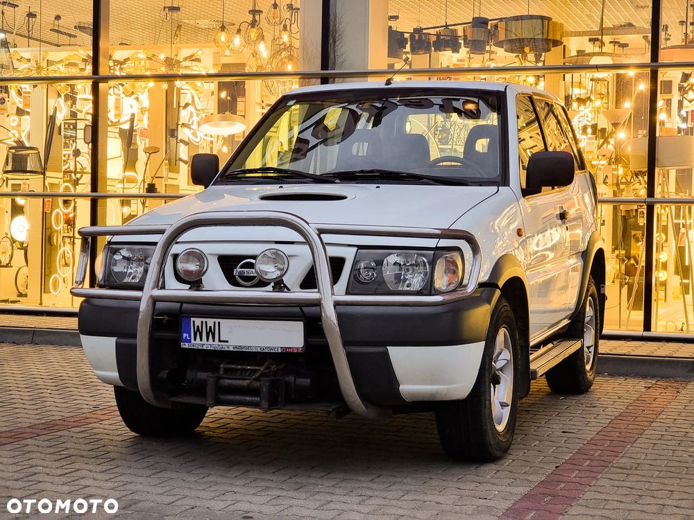 Nissan Terrano 2.7 TDi Comfort - 5