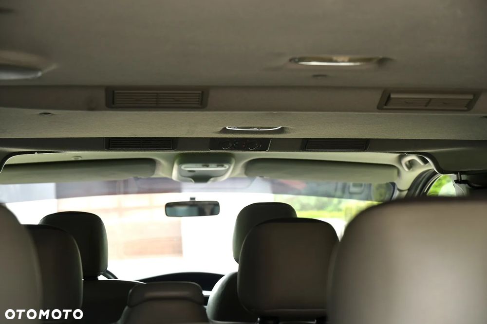 Opel Vivaro - 19