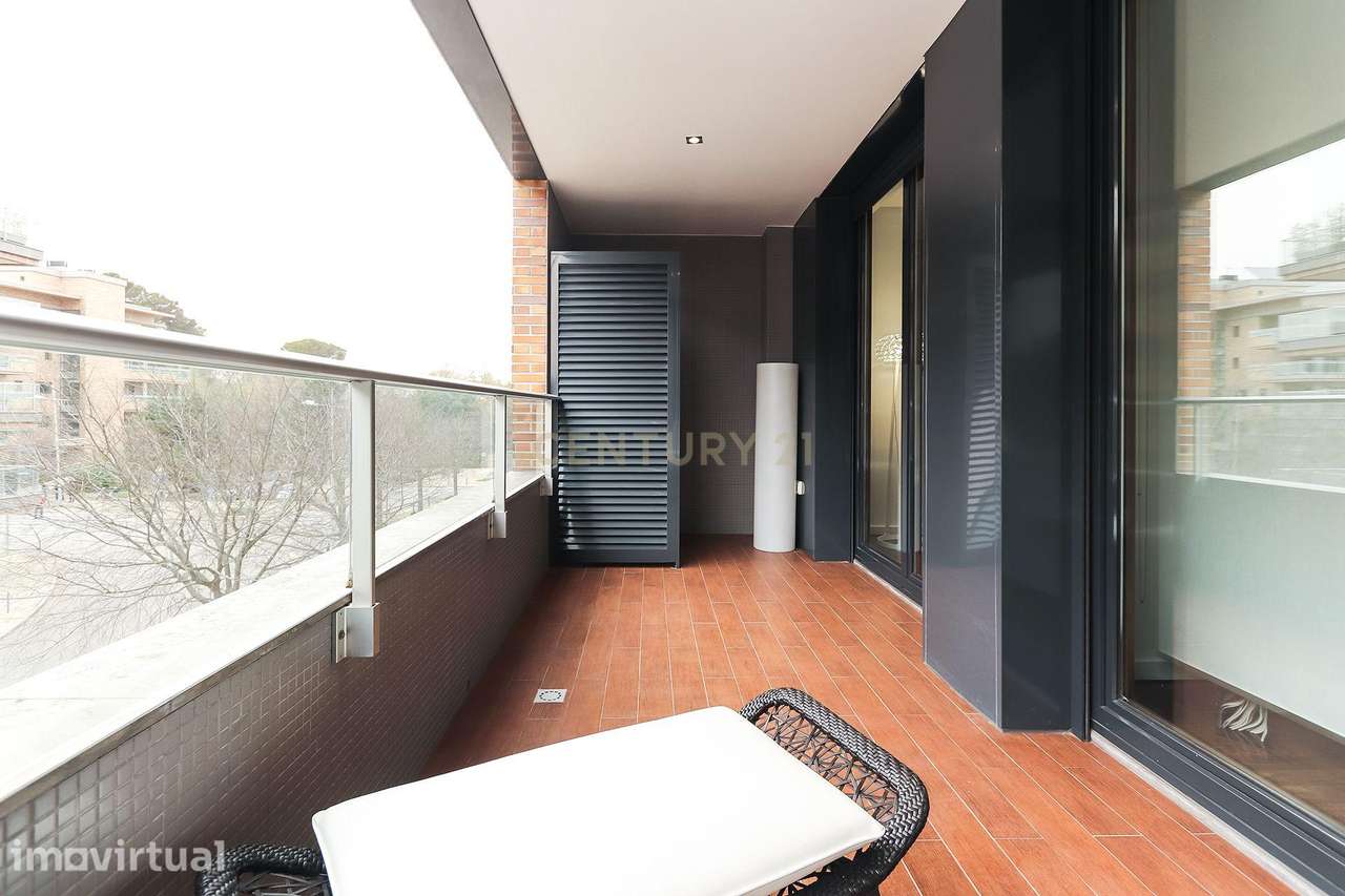 Apartamento T3 mobilado para arrendamento — Urbanização Jardins Cristo - Grande imagem: 5/26