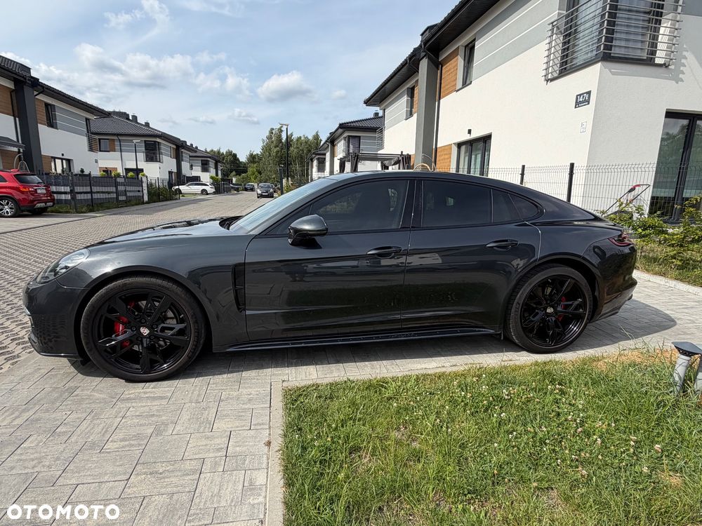 Porsche Panamera 4S - 14