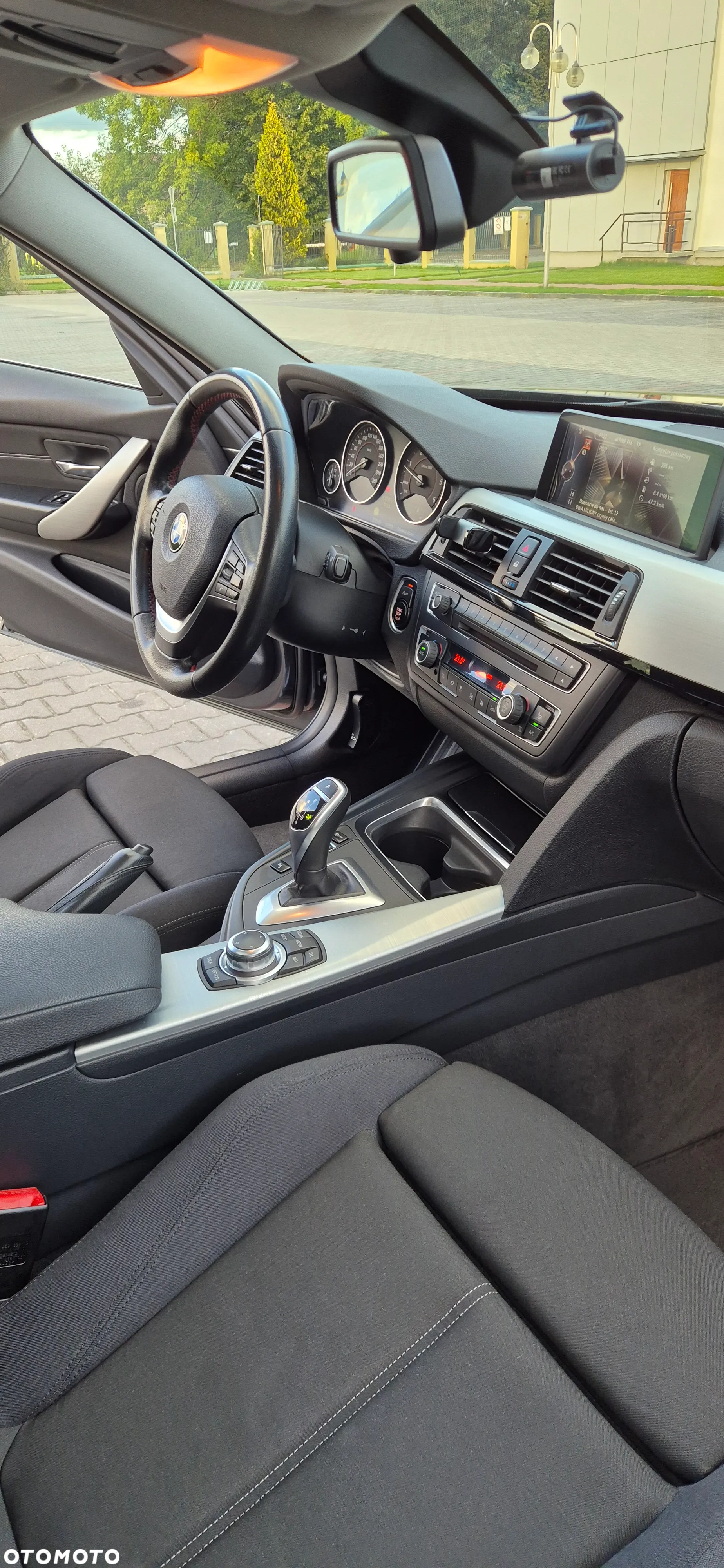 BMW Seria 3 - 15