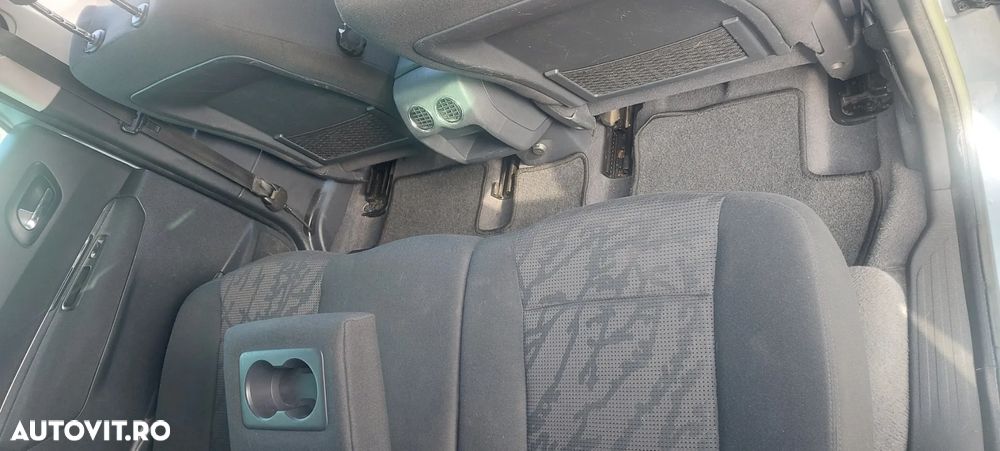 Peugeot 3008 2.0 HDI BVA FAP Premium - 12