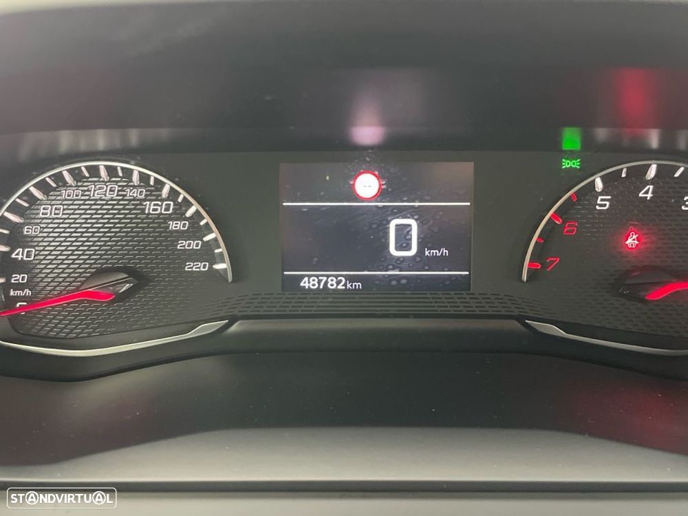 Peugeot 2008 1.2 PureTech Active - 9