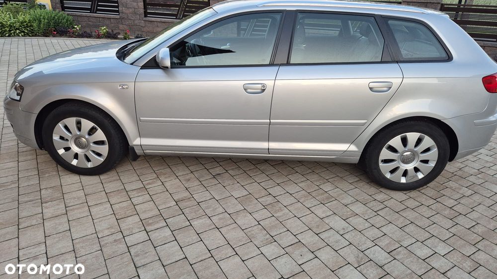 Audi A3 Sportback 1.9 TDI DPF Ambition - 2
