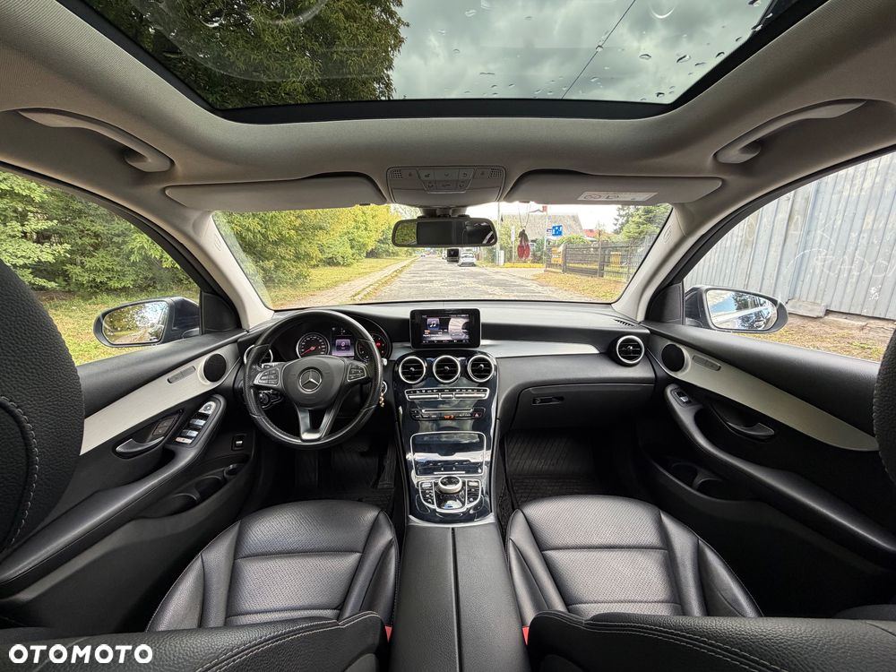 Mercedes-Benz GLC 220 d 4Matic 9G-TRONIC AMG Line - 12