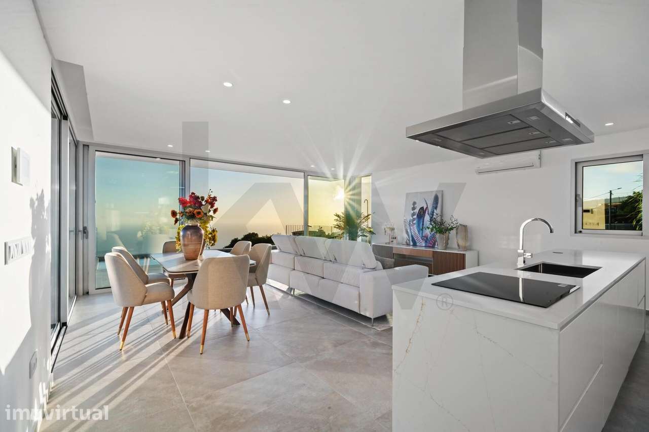 Moradia de Luxo no Arco da Calheta | 3 Quartos, 4 WCs, Piscina, Jacuzz - Grande imagem: 4/60
