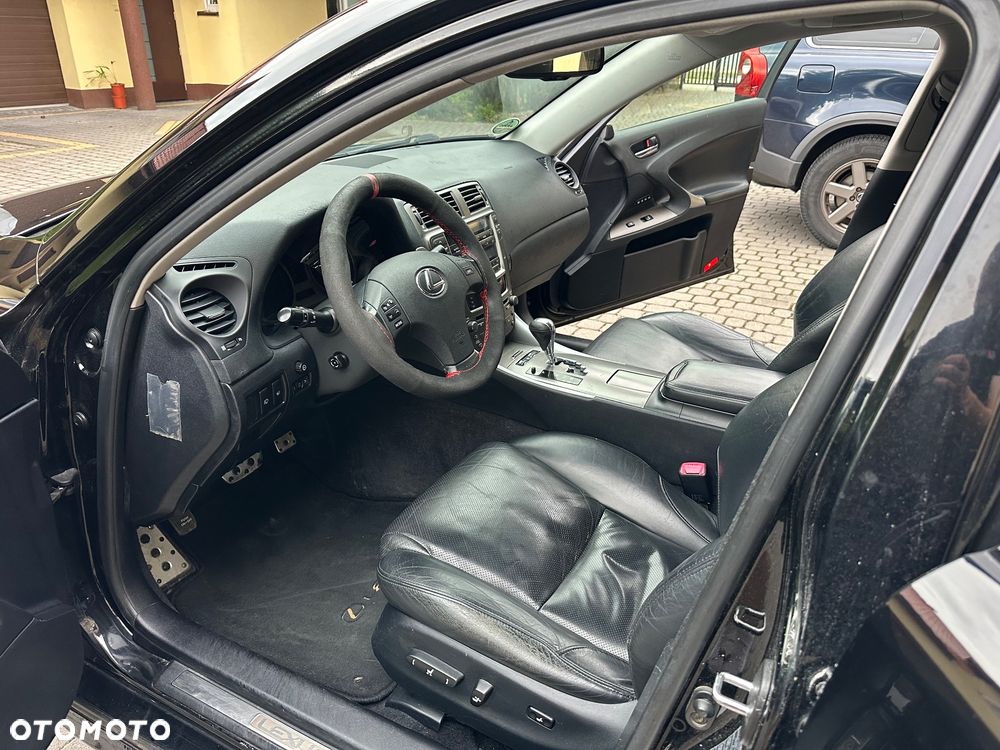 Lexus IS 250 Sport - 25