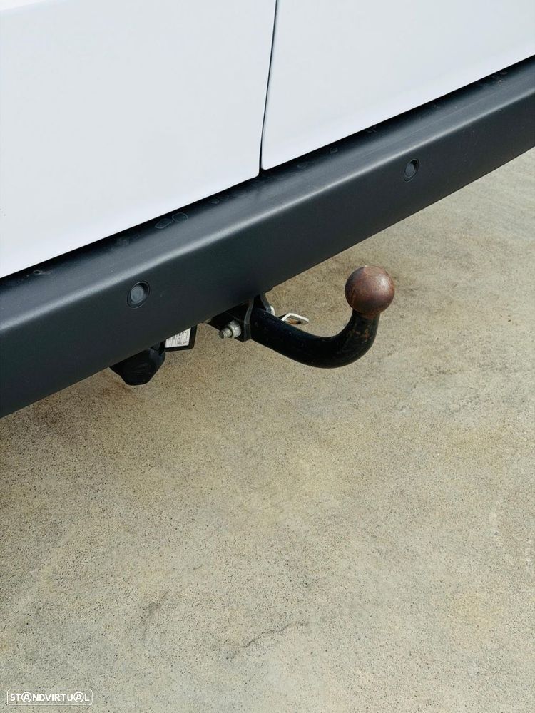 Mercedes-Benz Vito 110 Extra Longa - 8