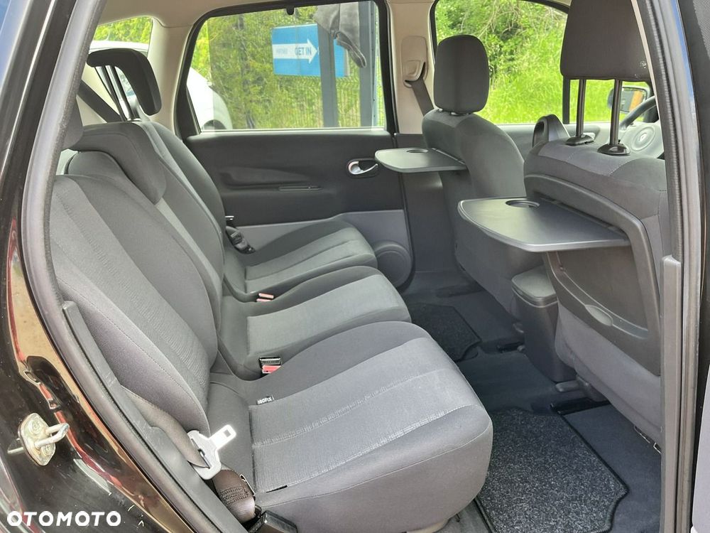 Renault Scenic - 18