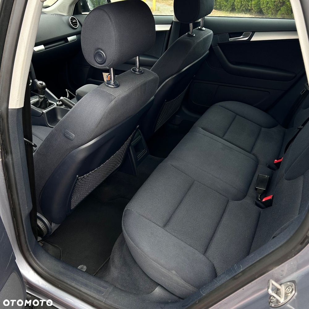 Audi A3 Sportback - 9