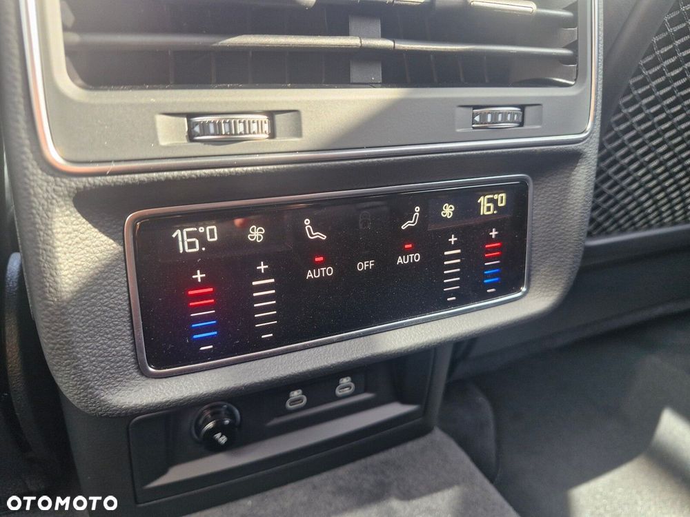 Audi Q7 - 15