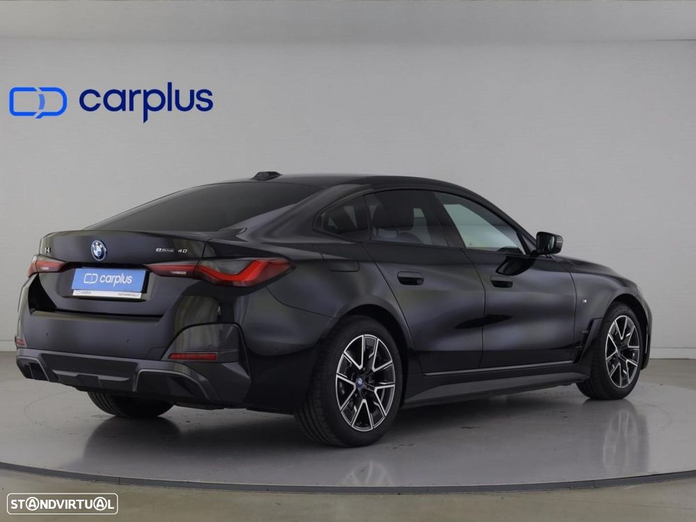 BMW i4 eDrive40 Desportiva M - 1