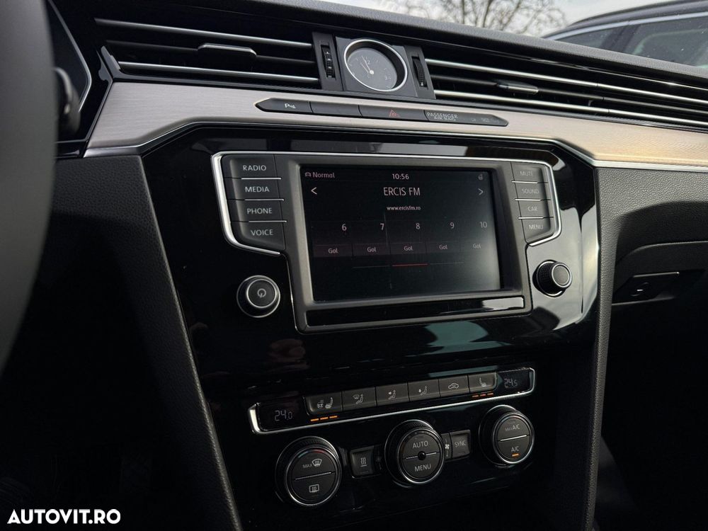 Volkswagen Passat Variant 2.0 TDI DSG 4Motion Highline - 10