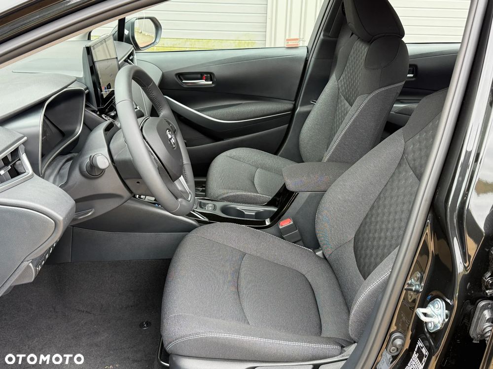 Toyota Corolla 1.8 Hybrid Comfort - 12