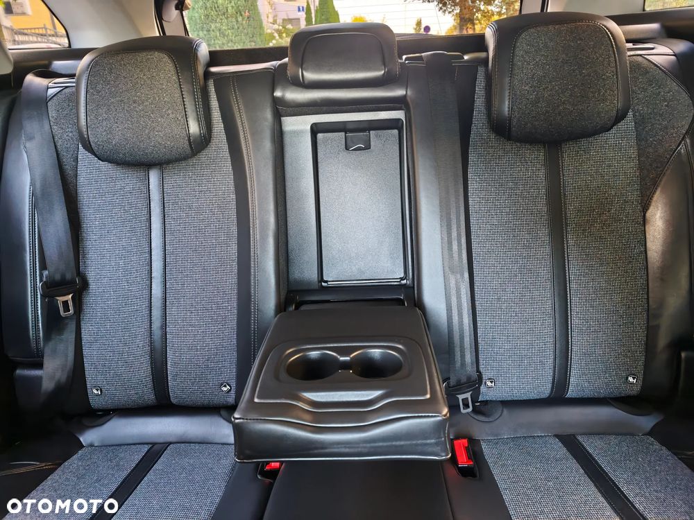 Peugeot 3008 PureTech 130 Stop & Start GPF Allure - 33